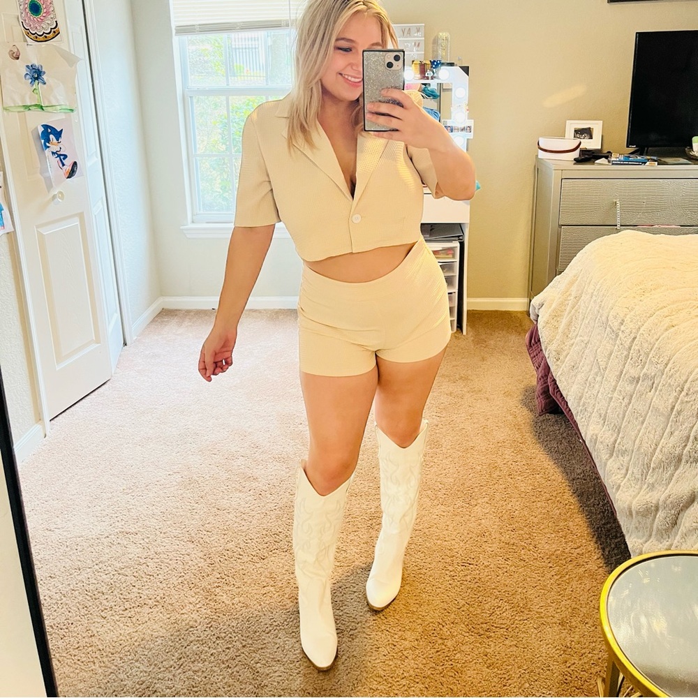 Shein set - Picture 2 of 14